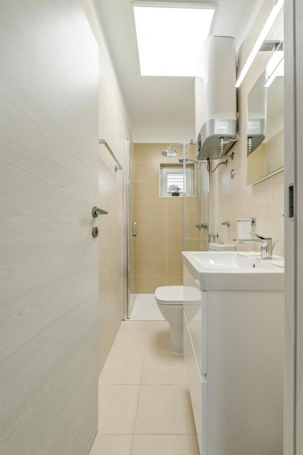 Joy 1 Apartment Novalja Exterior foto